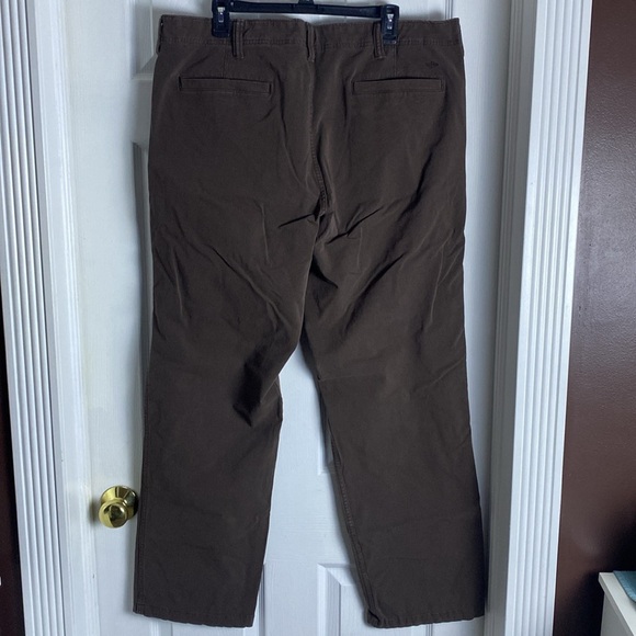 Levi Dockers Classic Fit Mens Brown Pants Sz 40/32 - Picture 6 of 11